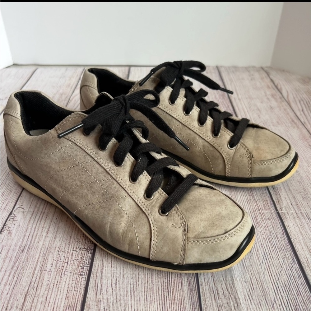 FOOTJOY LoPro Taupe Golf Shoes 9